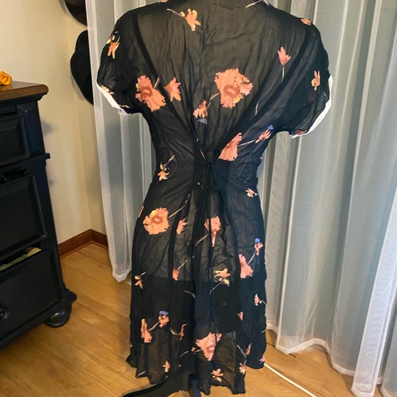 Vintage 90’s floral collared midi dress with button front - Picture 3 of 5